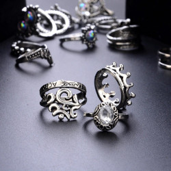 Kit com 16 Anéis Boêmio Vintage Coroas Onda Coruja Coração Pena